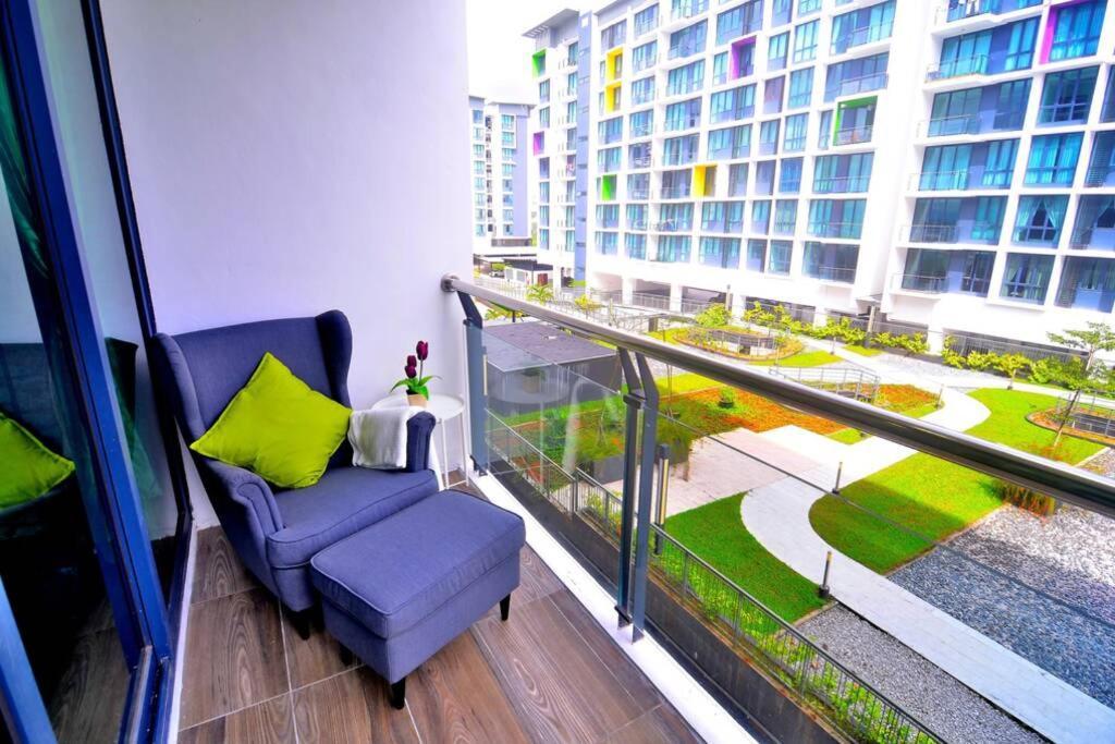 קוצ'ינג Vivacity Jazz Suite New Luxury Vivacity Cozy Home Lv8 מראה חיצוני תמונה